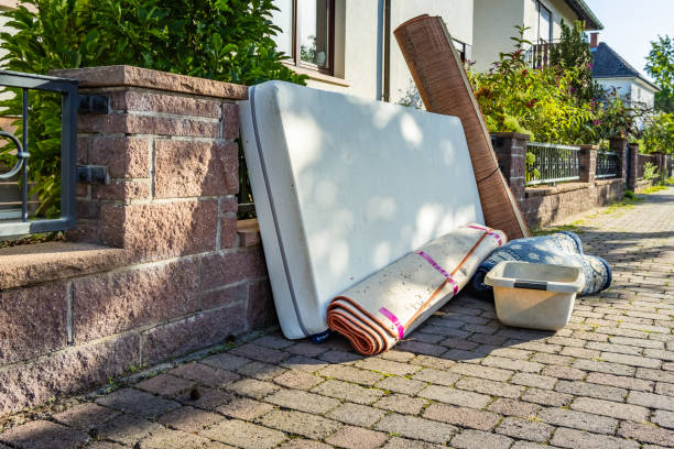 Best Hot Tub Removal  in Millbrae, CA